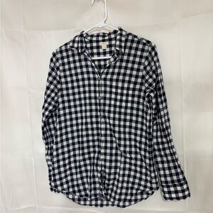Womens size small J crew brand shirt, #K973